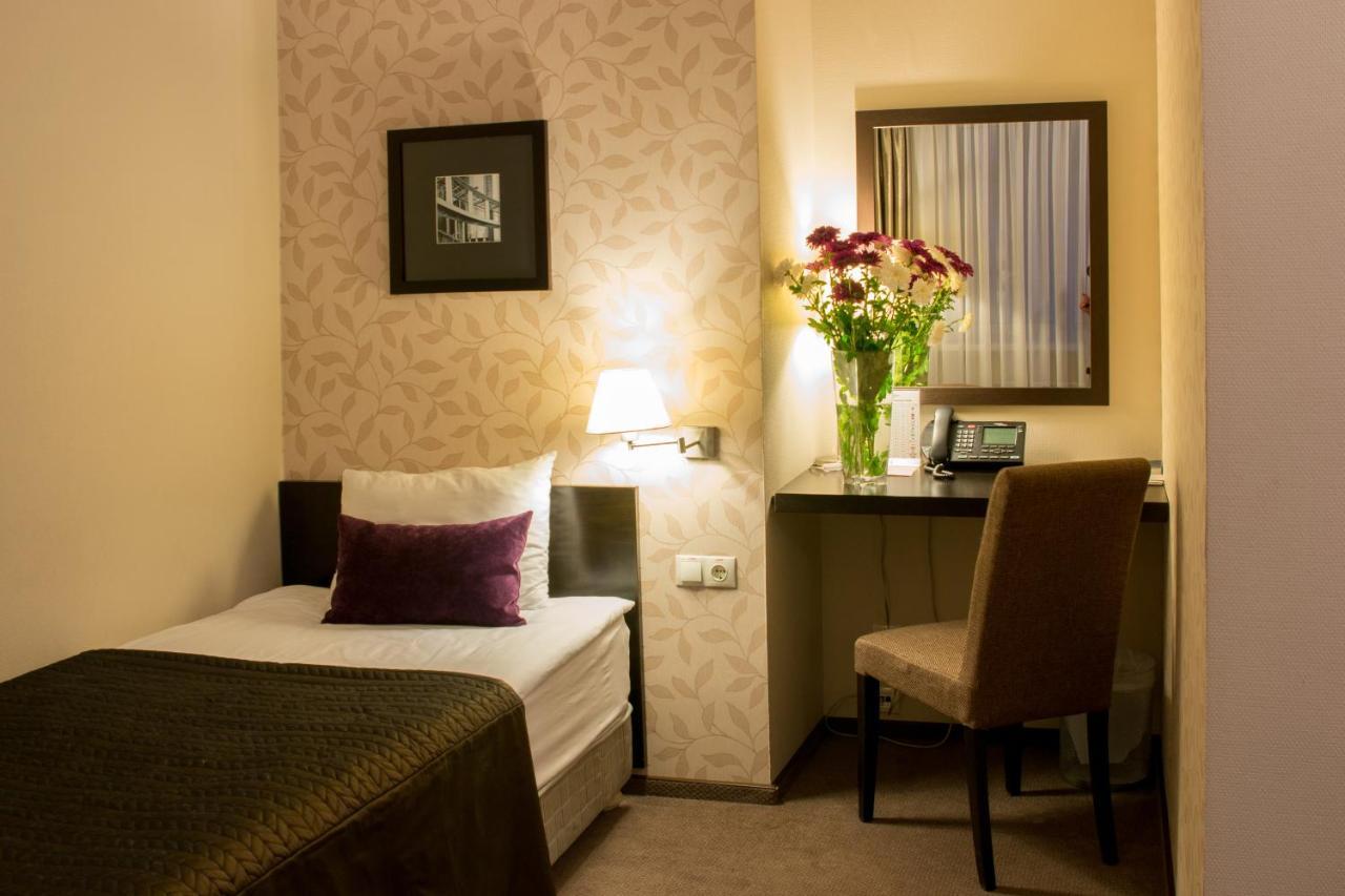 Riverside- Hotel And Mice Chernigov Quarto foto