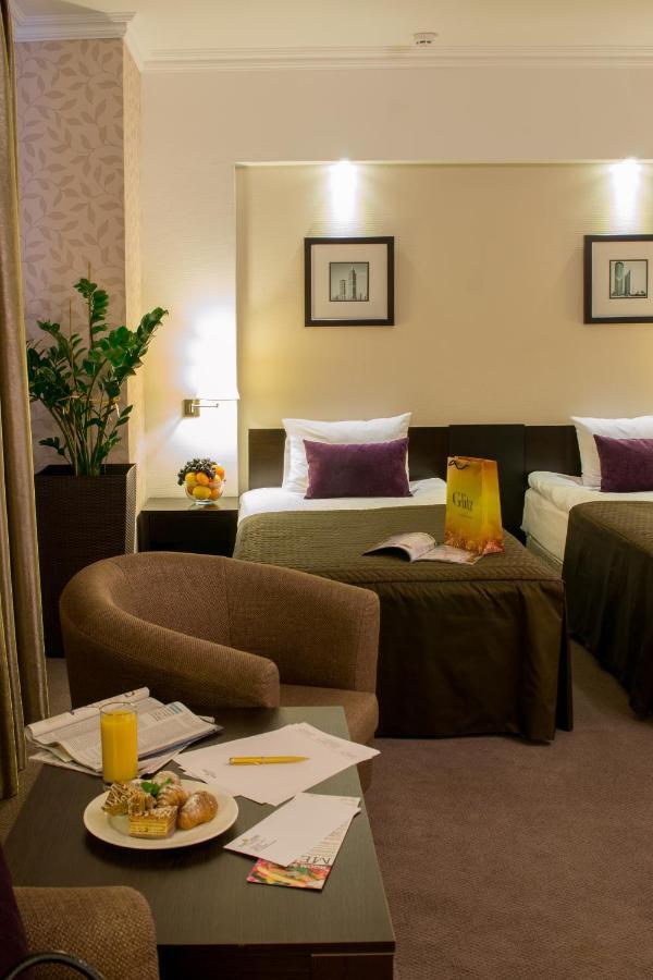 Riverside- Hotel And Mice Chernigov Quarto foto