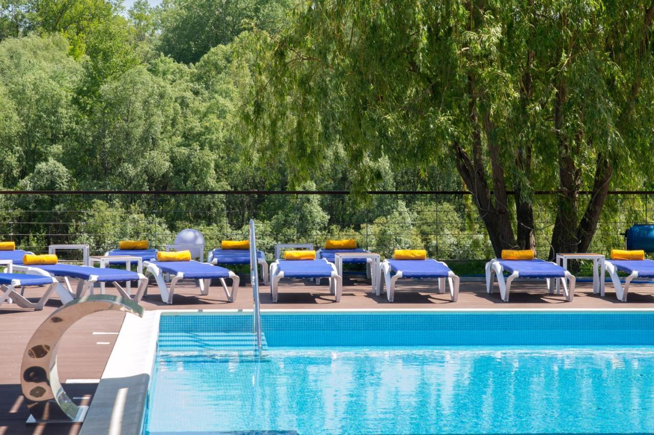 Riverside- Hotel And Mice Chernigov Exterior foto